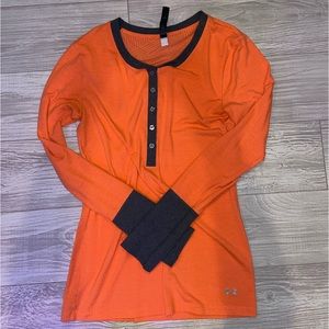 Women’s UA cold gear /workout shirt